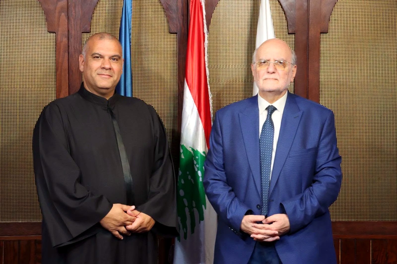 الأب جورج العميل يزور الأمين العام