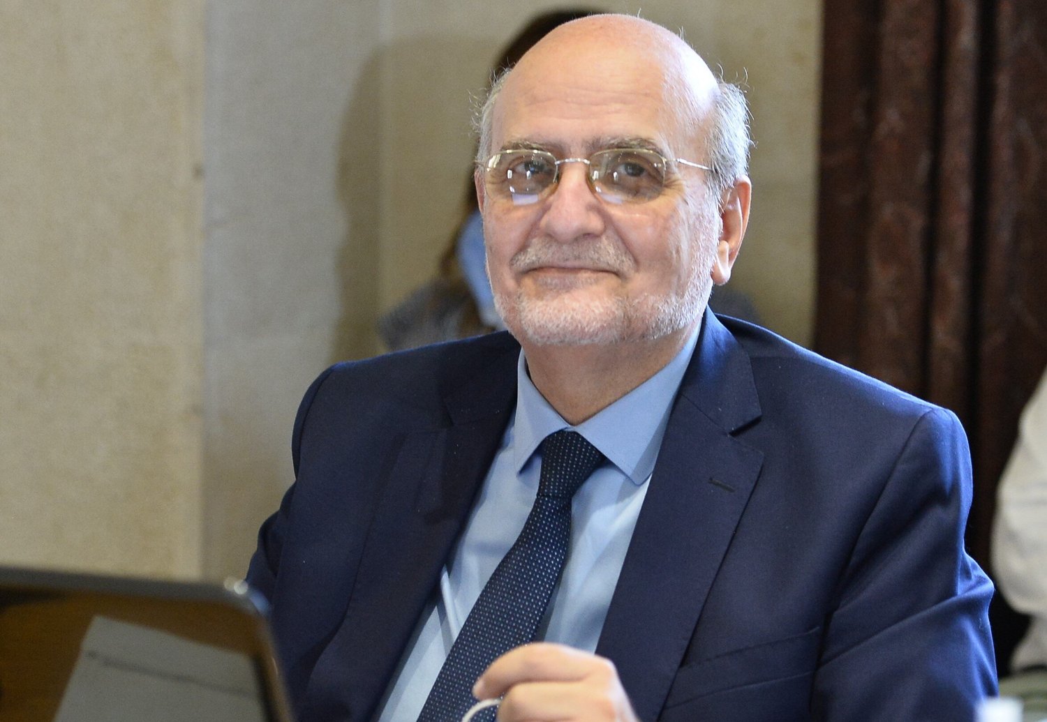 رسالة العدد الأول من النشرة الأسبوعية